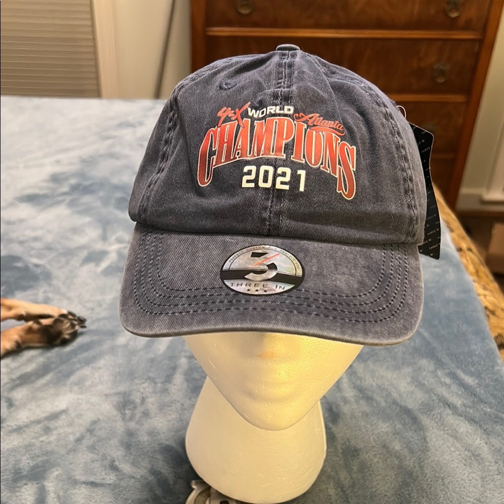 Atlanta Braves World Champions 2021 Blue Cap. OS